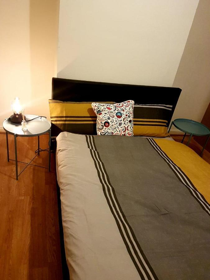 Bed and Breakfast Budget House In Gants Hill Ілфорд Екстер'єр фото